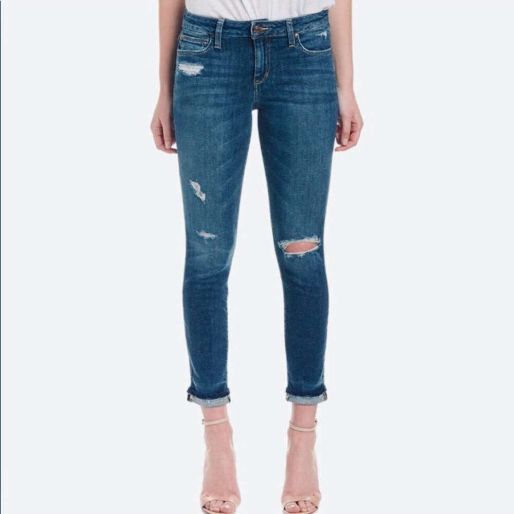 [24] Joe’s Kimmy Straight Ankle Cropped Jeans